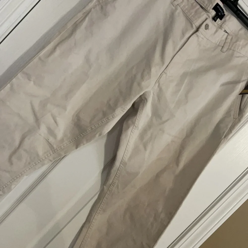 NWT men’s Banana Republic Gavin khaki pants 38
